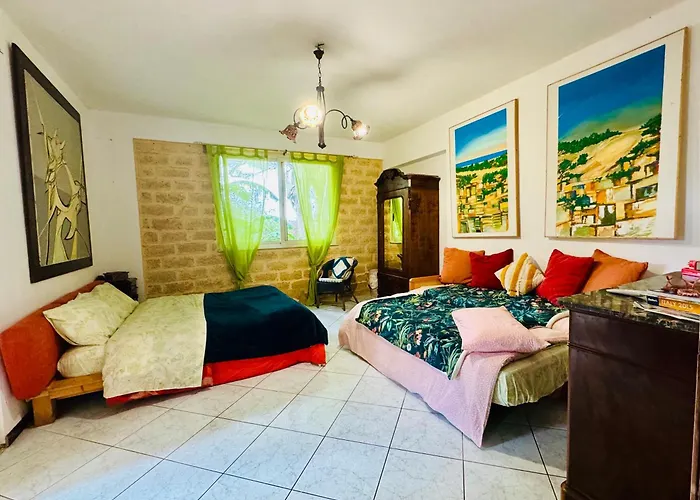 Artist House Апартаменти *